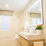 Cozy 4br • Sea Views • Port • Wifi • A/c Lejlighed